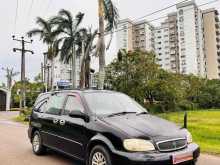 Kia Carnival 2000 Car