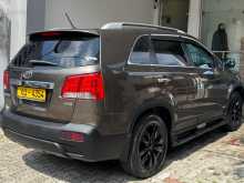 https://riyasewana.com/uploads/kia-kia-sorento-2012-1216143612623.jpg