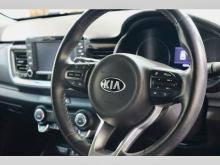 https://riyasewana.com/uploads/kia-kia-stonic-239041417735.jpg