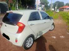 https://riyasewana.com/uploads/kia-picanto-2012-276565612113.jpg