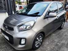 https://riyasewana.com/uploads/kia-picanto-2016-1222535812101.jpg