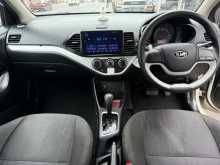 https://riyasewana.com/uploads/kia-picanto-2017-2023455612373.jpg
