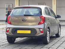 https://riyasewana.com/uploads/kia-picanto-41626284593.jpg