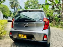 https://riyasewana.com/uploads/kia-picanto-59441117255.jpg