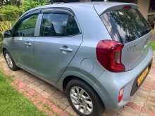 https://riyasewana.com/uploads/kia-picanto-9125512533.jpg