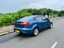 https://riyasewana.com/uploads/kia-rio-16150100544.jpg