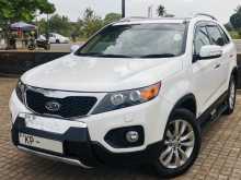 https://riyasewana.com/uploads/kia-sorento-1-12-18195940376.jpg