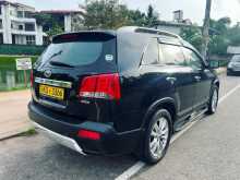 https://riyasewana.com/uploads/kia-sorento-1-12-2012-1514101712063.jpg