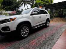 https://riyasewana.com/uploads/kia-sorento-1-12-2012-157572412594.jpg