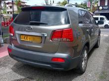 https://riyasewana.com/uploads/kia-sorento-1-12-2319533217136.jpg