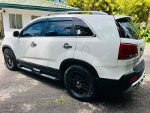 https://riyasewana.com/uploads/kia-sorento-1-12-2517004524643.jpg