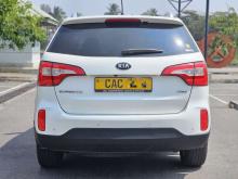 https://riyasewana.com/uploads/kia-sorento-1-14-21844016264.jpg