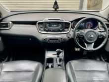 https://riyasewana.com/uploads/kia-sorento-1-20-12140757655.jpg