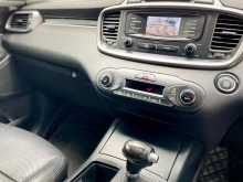 https://riyasewana.com/uploads/kia-sorento-1-20-17110545296.jpg