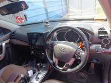 https://riyasewana.com/uploads/kia-sorento-1-2012-251593612663.jpg