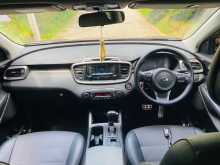 https://riyasewana.com/uploads/kia-sorento-1-2015-113531512614.jpg