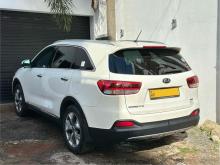 https://riyasewana.com/uploads/kia-sorento-1-321363724671.jpg