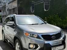 https://riyasewana.com/uploads/kia-sorento-1-8-2012-56401712332.jpg