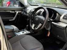 https://riyasewana.com/uploads/kia-sorento-1-8-2012-56401712384.jpg