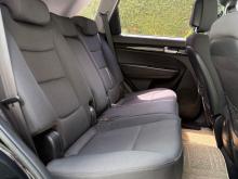https://riyasewana.com/uploads/kia-sorento-1-9-56461317166.jpg