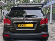 https://riyasewana.com/uploads/kia-sorento-16657184212.jpg