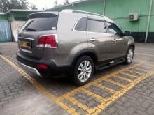https://riyasewana.com/uploads/kia-sorento-1712174617634.jpg