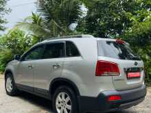 https://riyasewana.com/uploads/kia-sorento-171716184053.jpg