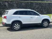 https://riyasewana.com/uploads/kia-sorento-178391122573.jpg