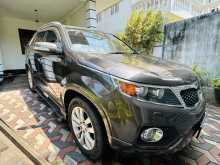 https://riyasewana.com/uploads/kia-sorento-18120405403.jpg