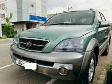 Kia SORENTO 2004 SUV