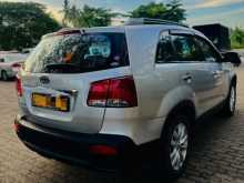https://riyasewana.com/uploads/kia-sorento-2010-3021262712873.jpg