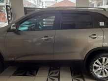 https://riyasewana.com/uploads/kia-sorento-2012-218292712682.jpg