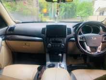 https://riyasewana.com/uploads/kia-sorento-2012-2412263712064.jpg