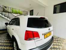 https://riyasewana.com/uploads/kia-sorento-2012-2720452412572.jpg