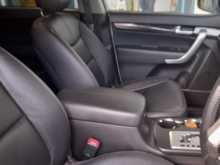 https://riyasewana.com/uploads/kia-sorento-2012-2920544812313.jpg