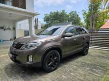 https://riyasewana.com/uploads/kia-sorento-2013-1215084912512.jpg