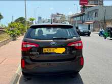 https://riyasewana.com/uploads/kia-sorento-2013-1514575612502.jpg