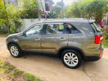 https://riyasewana.com/uploads/kia-sorento-2014-219180512632.jpg