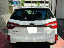 https://riyasewana.com/uploads/kia-sorento-2014-3015082012112.jpg