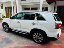 https://riyasewana.com/uploads/kia-sorento-2014-3015082012353.jpg