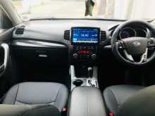 https://riyasewana.com/uploads/kia-sorento-2095703955.jpg