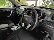 https://riyasewana.com/uploads/kia-sorento-211423254473.jpg