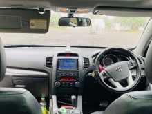 https://riyasewana.com/uploads/kia-sorento-21709104393.jpg