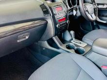 https://riyasewana.com/uploads/kia-sorento-2213131024182.jpg