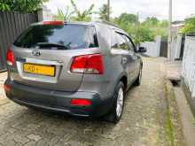 https://riyasewana.com/uploads/kia-sorento-22231111134.jpg