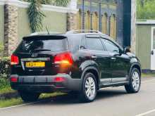 https://riyasewana.com/uploads/kia-sorento-2313472922202.jpg