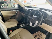 https://riyasewana.com/uploads/kia-sorento-2812194110524.jpg