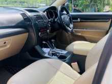 https://riyasewana.com/uploads/kia-sorento-31104833826.jpg