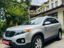 Kia SORENTO 2011 SUV