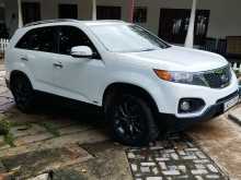 Kia SORENTO 2011 SUV